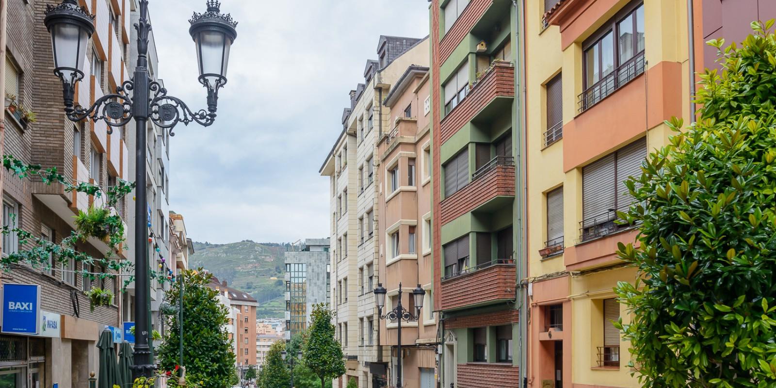 Tasación gratuita en Oviedo: cómo saber cuánto vale tu piso sin compromiso